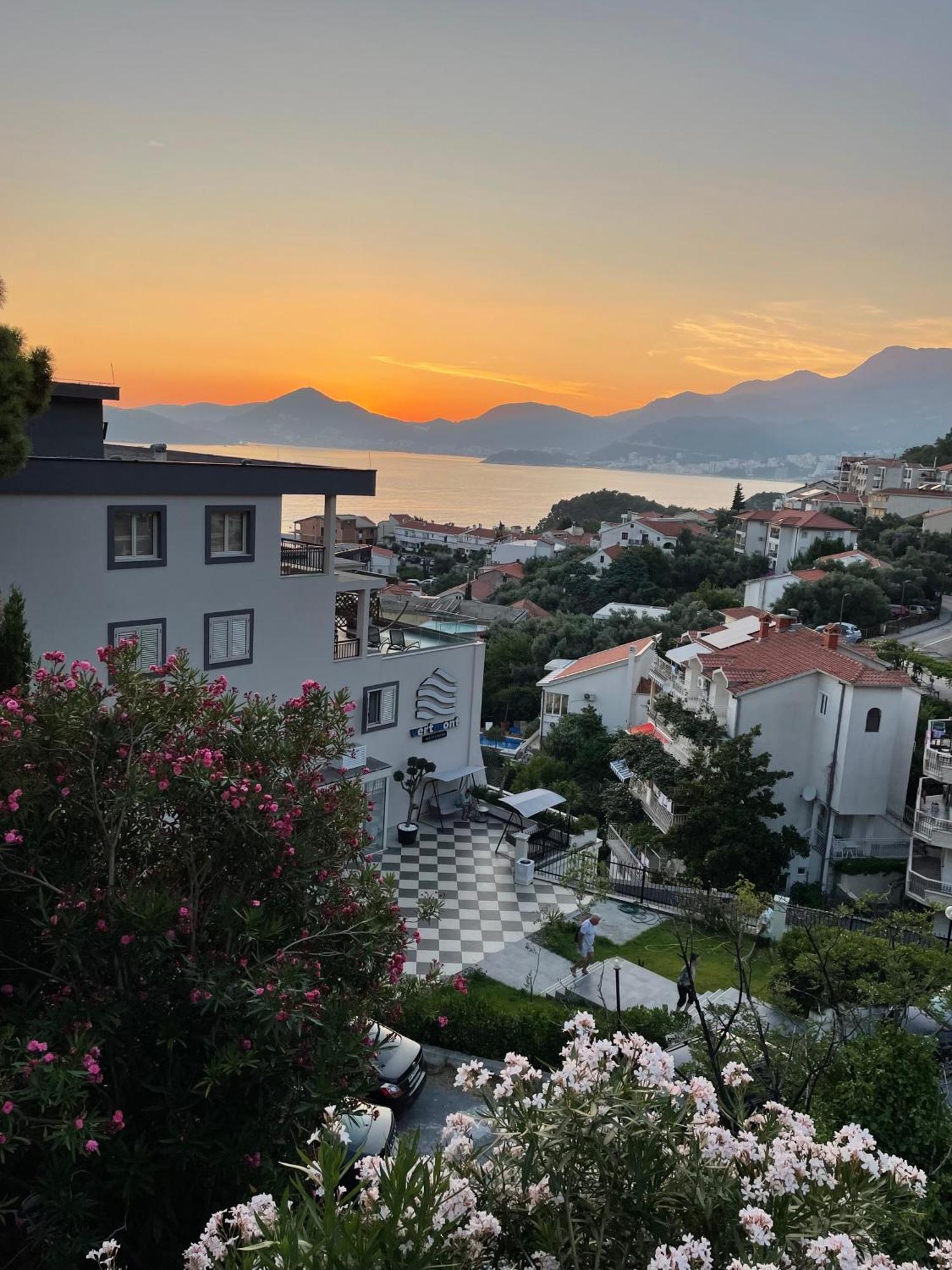 Apartments Sana Sveti Stefan Luaran gambar